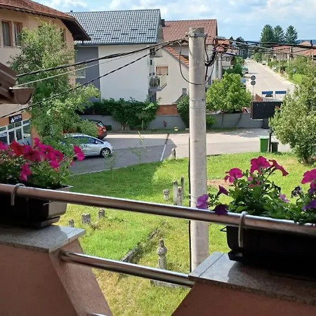Daire Kuca Za Odmor Ajali Bihać